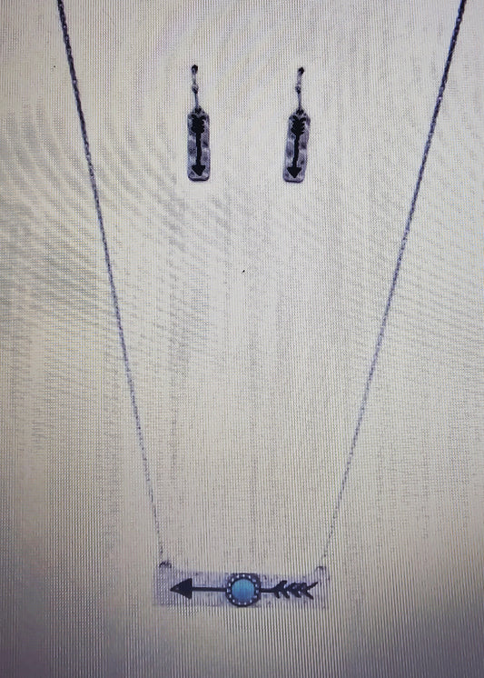 Arrow Rectangle Pendent Necklace